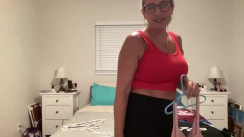 Snapshot of missveronicajaymes chatting on 05.29.26 Miss Veronica Jaymes online show from 05.29.26