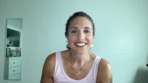 Snapshot of missveronicajaymes chatting on 06.22.26 Miss Veronica Jaymes online show from 06.22.26