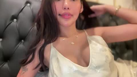 Divine Olga  online show from 02.26.26