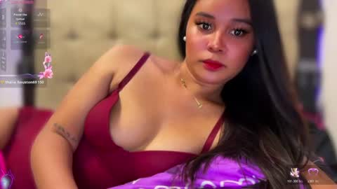Snapshot of missxthalia697 chatting on 06.20.26 Miss. Thalia online show from 06.20.26