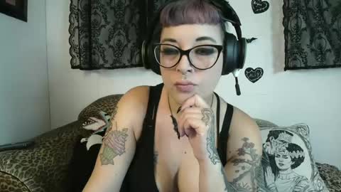 Snapshot of missy_dee chatting on 06.29.26 Missy Dee online show from 06.29.26