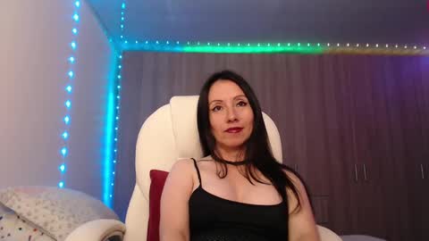 missy_kat87 online show from 02.04.25