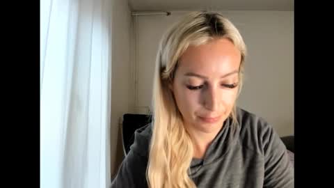 Missy matrix online show from 12.22.25