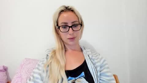 Snapshot of missy_matrix chatting on 06.05.26 Missy matrix online show from 06.05.26