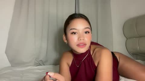 Snapshot of missyheart chatting on 03.27.26 heart online show from 03.27.26