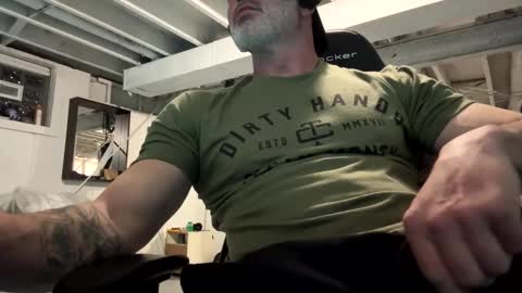 AJ online show from 03.12.25