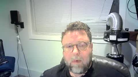 Snapshot of mister_happy567 chatting on 01.15.25 Mr. Happy online show from 01.15.25