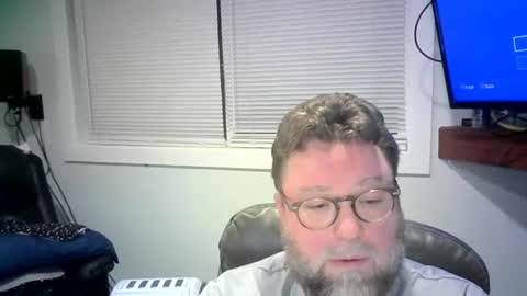 Snapshot of mister_happy567 chatting on 02.07.25 Mr. Happy online show from 02.07.25