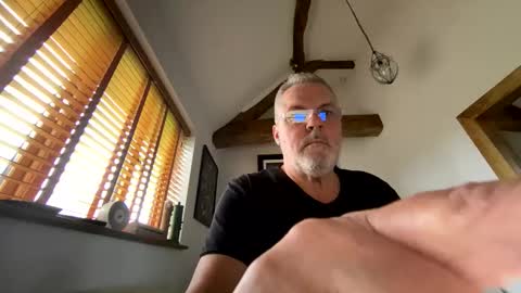 Misterblivs online show from 03.12.26