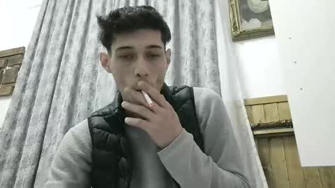 Snapshot of misteriosoxragazzo chatting on 11.23.25 MisteriosoXragazzoX online show from 11.23.25