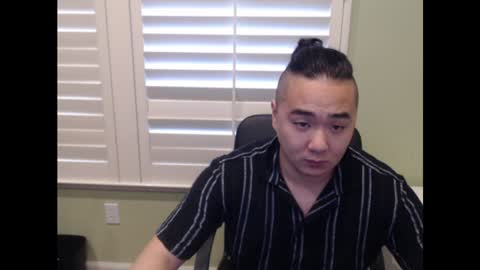 Snapshot of misterlionking chatting on 12.09.24 Eric online show from 12.09.24