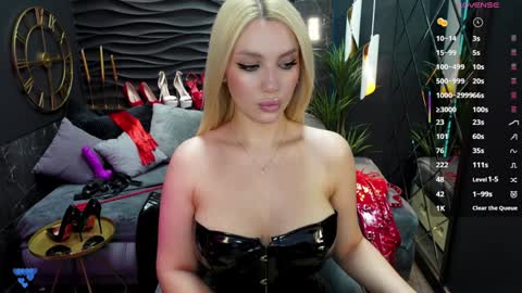 Darsy online show from 02.08.25