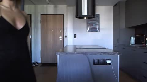 Mistress Cassie - Cash online show from 10.21.25