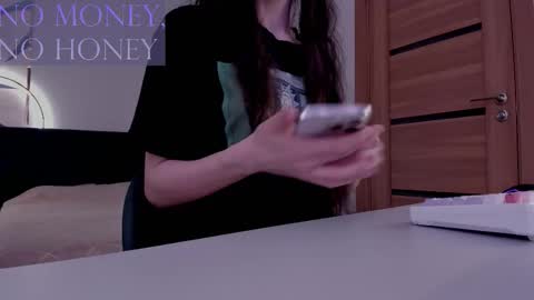 Mistress Mia online show from 11.15.25