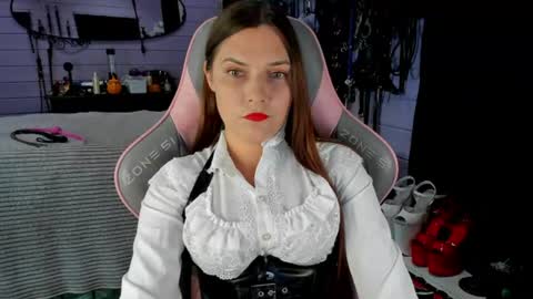 Dirty Priest and Ivi online show from 08.07.26