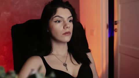 Miss Rochelle online show from 03.12.25