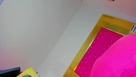 Snapshot of mistressbbc1 chatting on 02.01.26 NAHOMY online show from 02.01.26