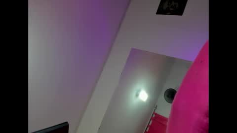 Snapshot of mistressbbc1 chatting on 02.26.26 NAHOMY online show from 02.26.26