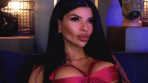 Snapshot of mistresselenia chatting on 07.29.26 Elenia online show from 07.29.26