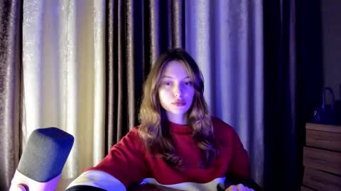 Snapshot of mistresselizy chatting on 10.01.25 mistresselizy online show from 10.01.25