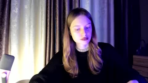 Snapshot of mistresselizy chatting on 10.03.25 mistresselizy online show from 10.03.25