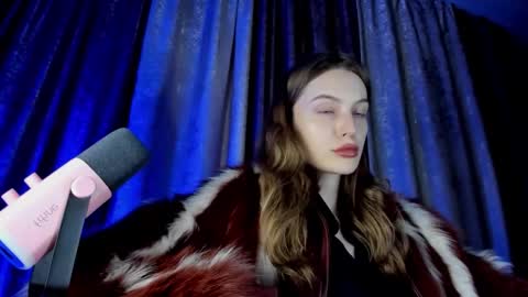 Snapshot of mistresselizy chatting on 10.11.25 mistresselizy online show from 10.11.25
