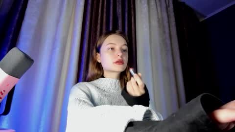 Snapshot of mistresselizy chatting on 10.12.25 mistresselizy online show from 10.12.25