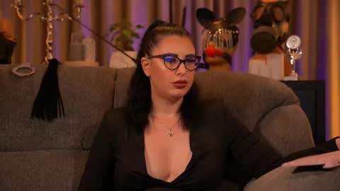 Mistress Kelly online show from 09.09.25