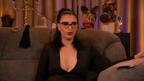 Mistress Kelly online show from 09.13.25