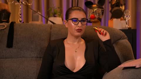 Mistress Kelly online show from 11.15.25