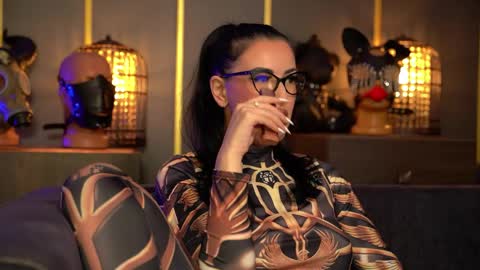 Mistress Kelly online show from 05.28.26