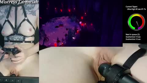 Mistress Larentiah online show from 03.08.25