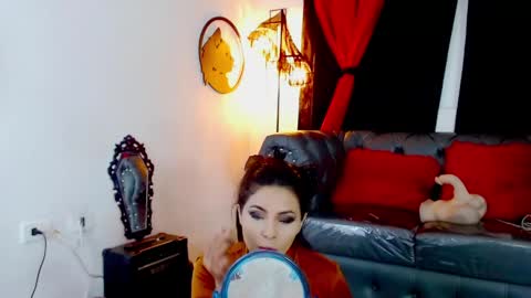 Snapshot of mistresslombana_666 chatting on 05.20.26 Mistresslombana online show from 05.20.26