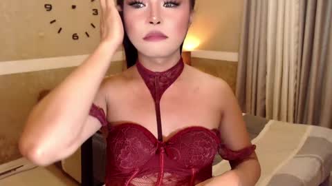 Snapshot of mistressmaxinexxx chatting on 01.03.25 Mistress Maxine online show from 01.03.25