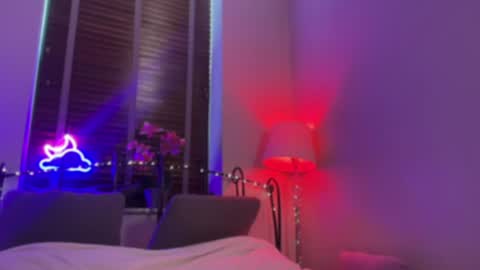 Miss X online show from 04.21.26