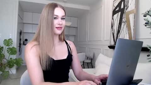 mistressuniverse online show from 02.28.26