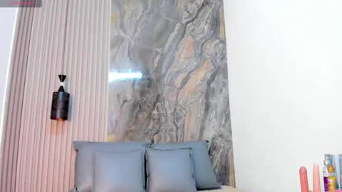 mistt_miaa online show from 10.17.25