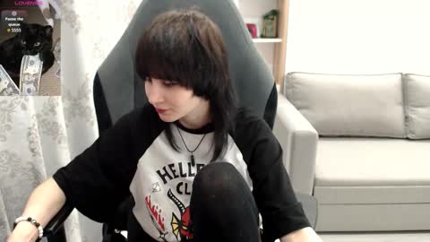 Snapshot of misty_dark chatting on 11.07.25 misty_dark online show from 11.07.25