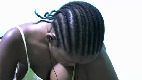 misty_shee online show from 02.05.25