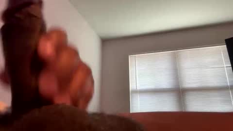 Snapshot of mixed7up chatting on 09.11.25 mixed7up online show from 09.11.25