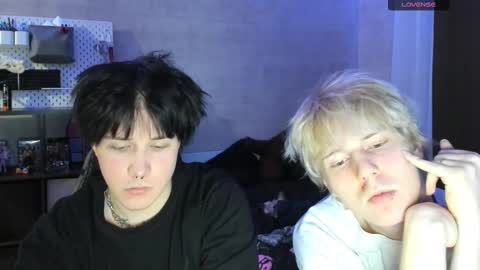 MeowMiku online show from 11.29.25