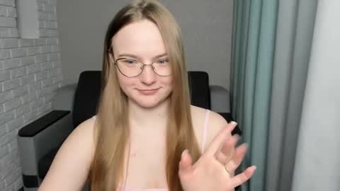 Miya online show from 02.15.25