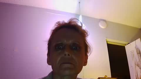 Snapshot of mizzbertinelli chatting on 03.04.25 Mizz online show from 03.04.25