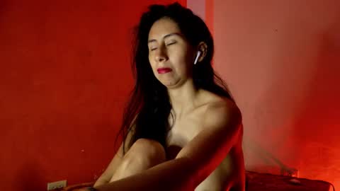 MoonLipson online show from 01.13.25