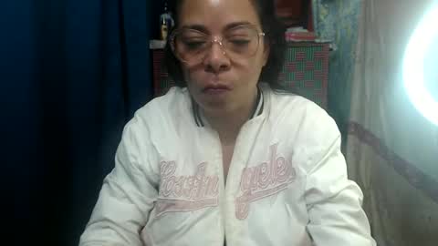 kelly online show from 10.11.25