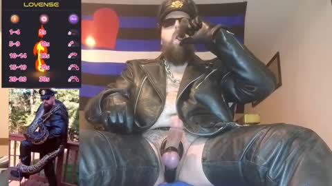 SMOKINsnakeEYEZ online show from 02.15.25