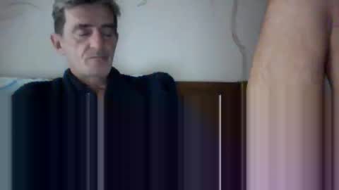 Snapshot of mmiltos chatting on 11.02.25 mmiltos online show from 11.02.25