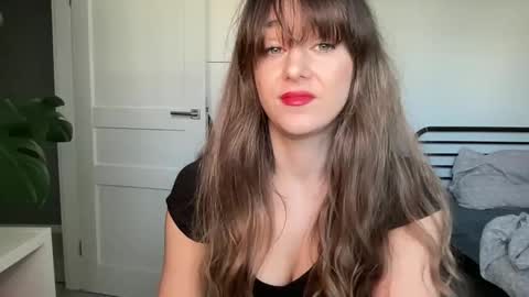 mmminnie online show from 02.01.25