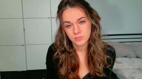 mmminnie online show from 02.17.26