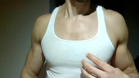 Snapshot of mmuscularman chatting on 07.02.26 mmuscularman online show from 07.02.26